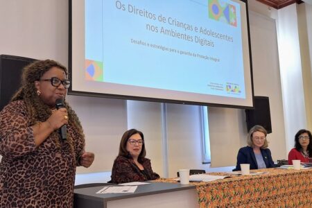 Em visita ao RS, Ministra Macaé Evaristo defende regulamentação das plataformas digitais