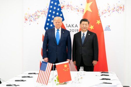 EUA e China concordam em reduzir tarifas recíprocas por 90 dias