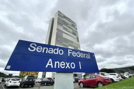 Comissões do Senado aprovam flexibilização do licenciamento ambiental