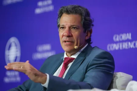 Haddad: Brasil tem ‘caixa-preta’ de R$ 800 bi em renúncias fiscais