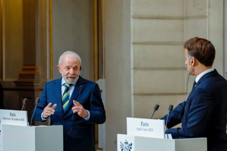Lula pede que Macron ‘abra seu coração’ para acordo com Mercosul