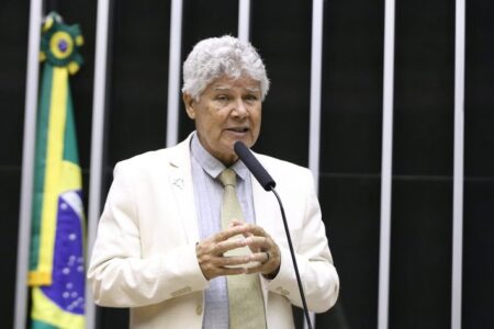 Deputado Chico Alencar (PSOL-RJ), autor da proposta. Foto: Kayo Magalhães/Câmara dos Deputados